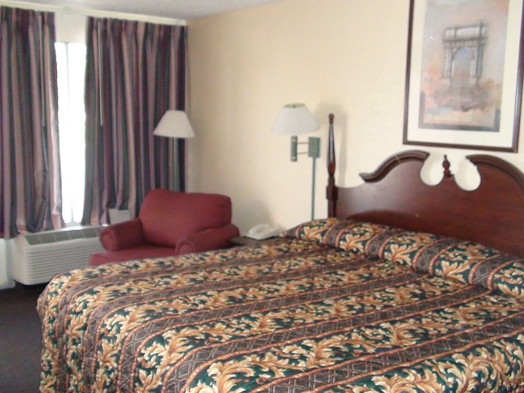Motel 6 Oklahoma City Ok Frontier City Edmond Chambre photo