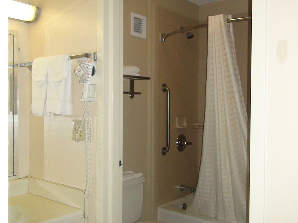 Motel 6 Oklahoma City Ok Frontier City Edmond Chambre photo